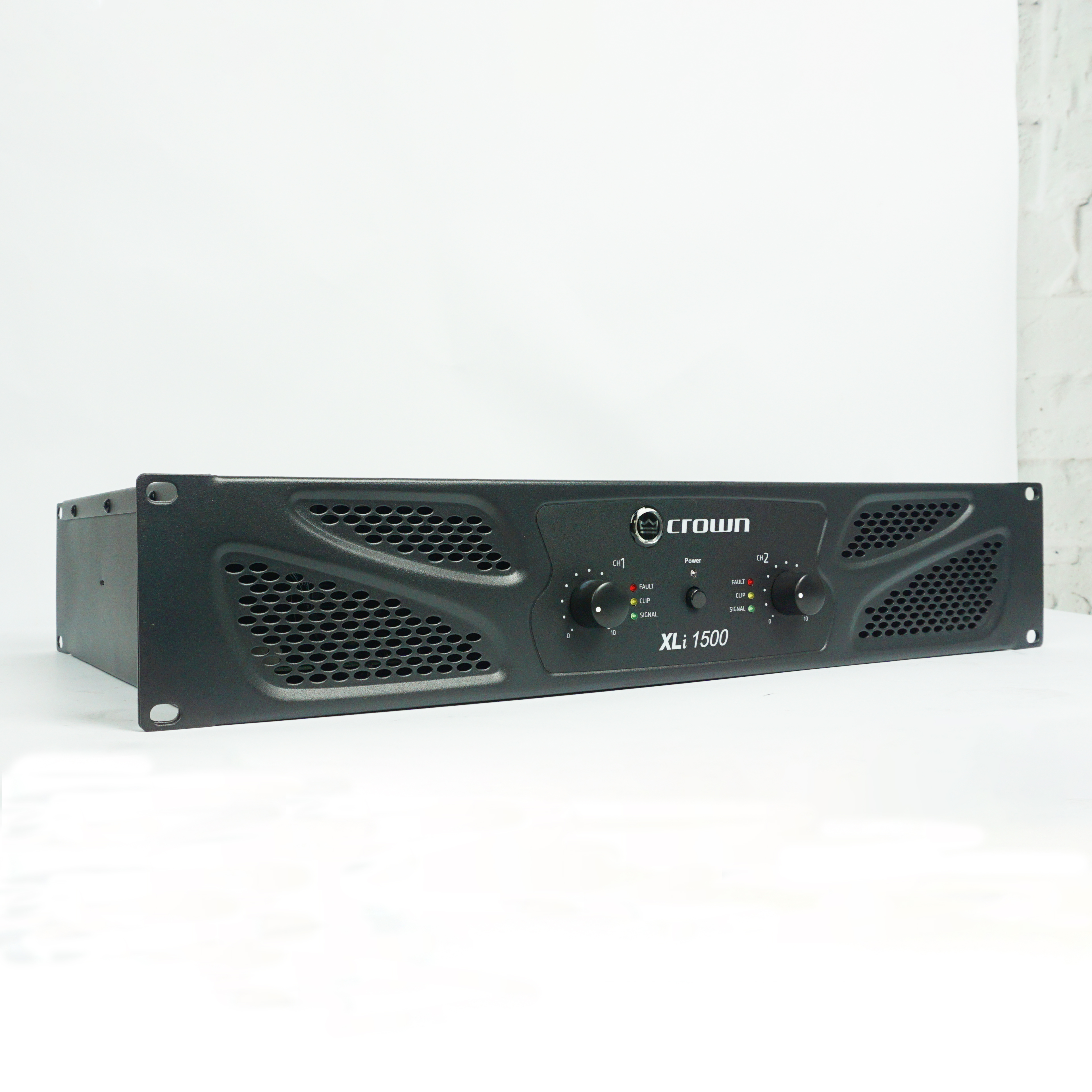 Cục đẩy công suất Crown XLi 1500 chính hãng