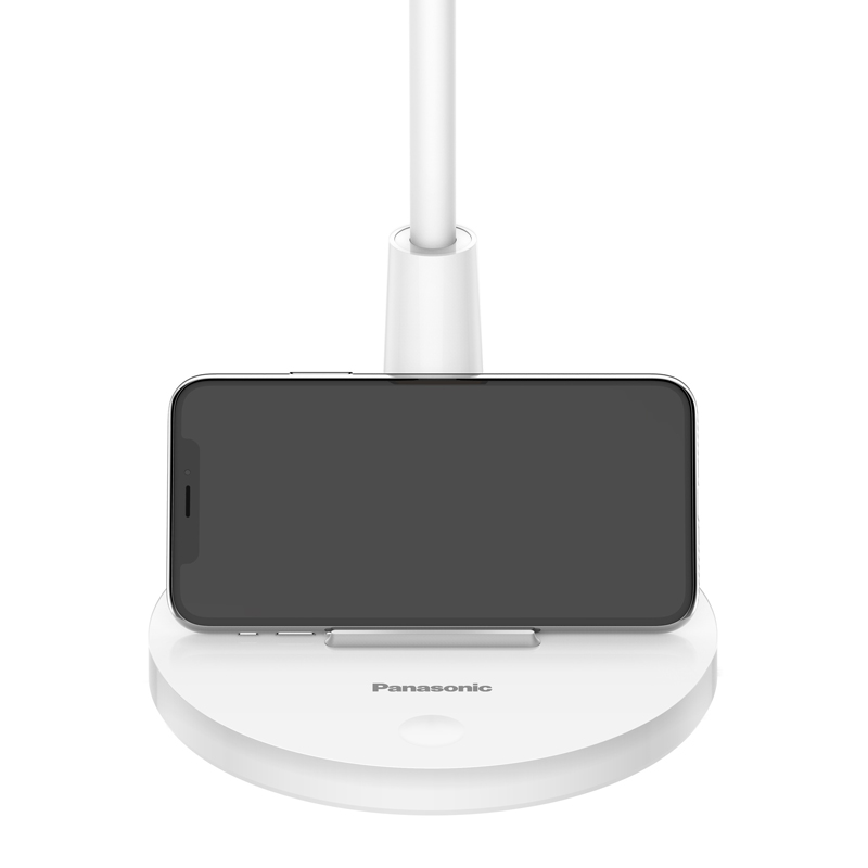 Đèn bàn sạc Panasonic HHGLT0345L19