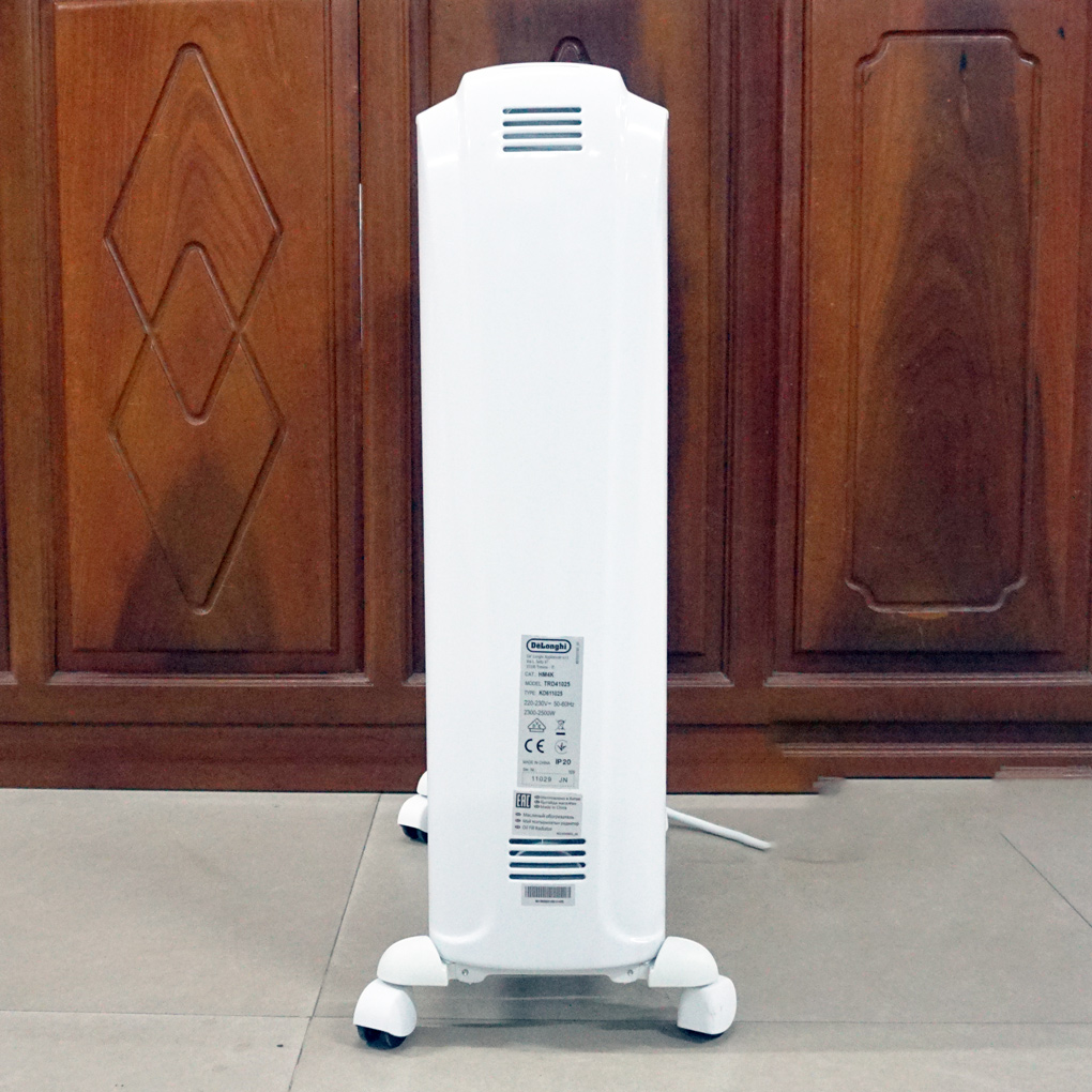 Máy sưởi dầu 10 thanh Delonghi TRD41025
