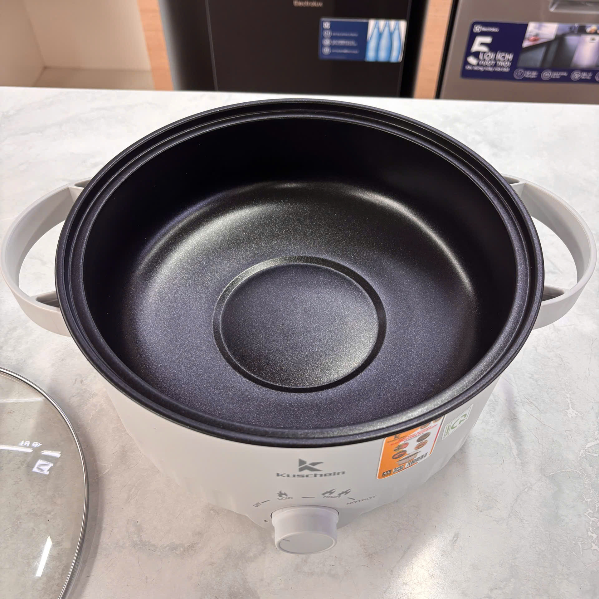 Lẩu điện đa năng Kuscheln 4 lít KHP24