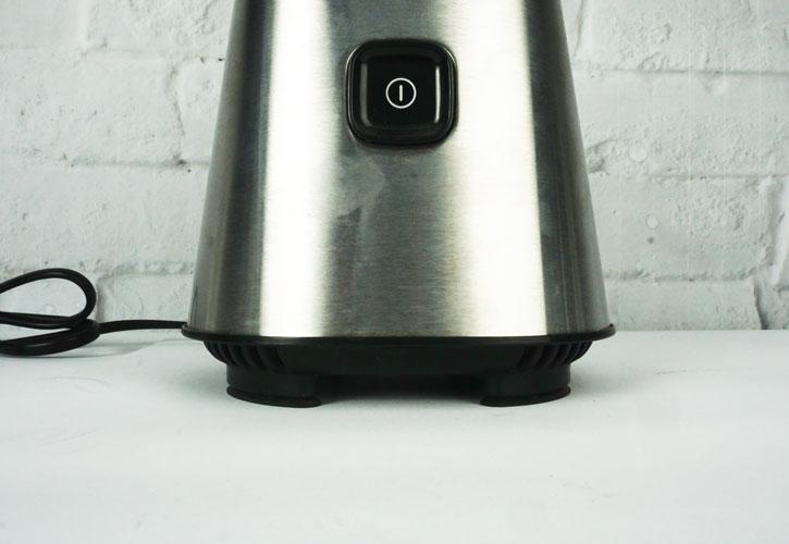 Máy xay sinh tố Electrolux EMB3025