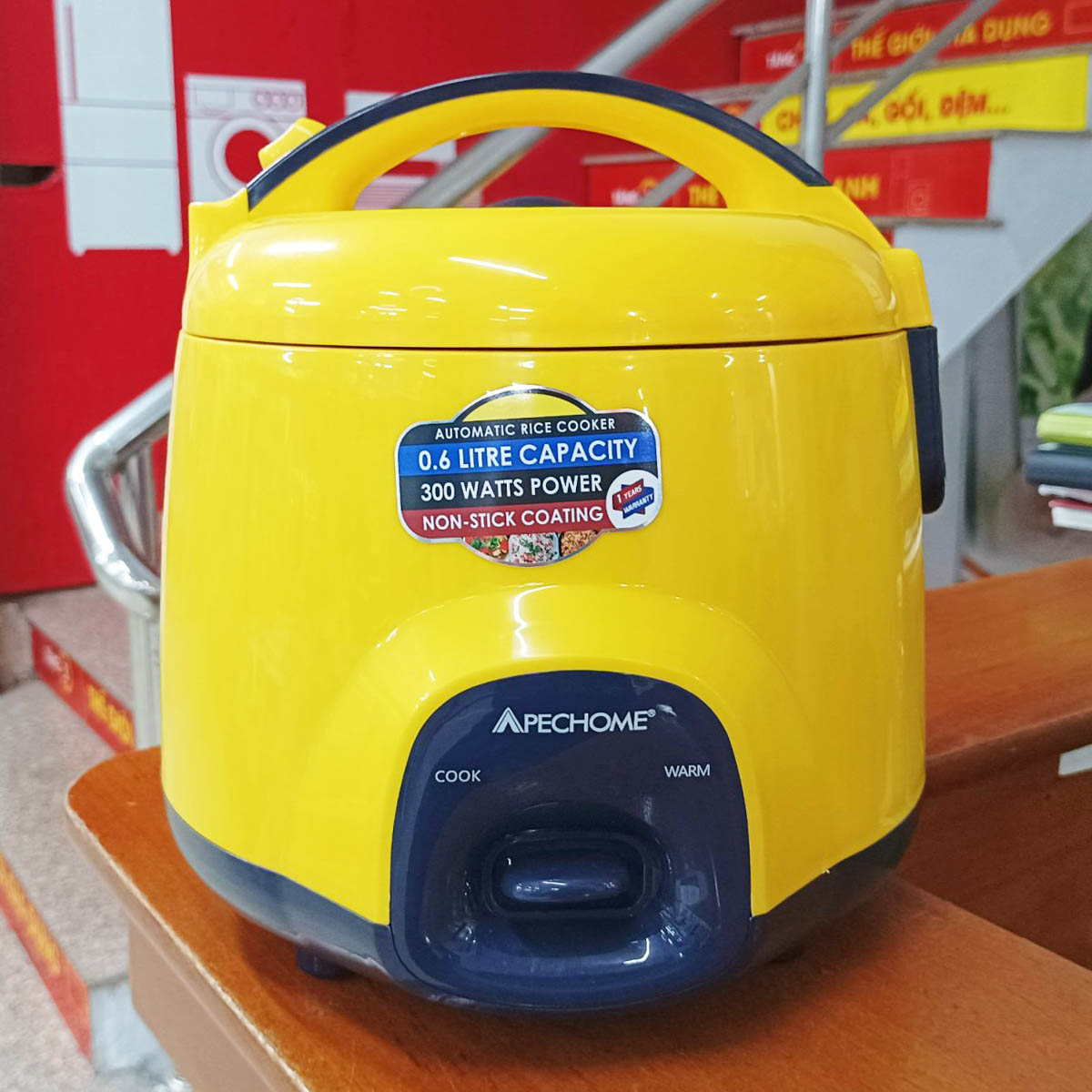 Nồi cơm điện 0.6 lít Apechome APH-RC06Y