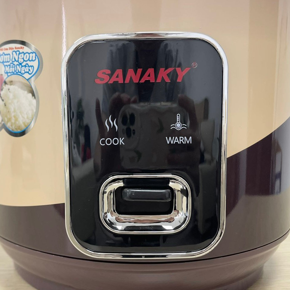 Nồi cơm điện Sanaky 1.8 lít SNK-182J24N